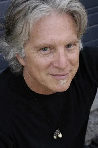 Chân dung Stephen Bruton