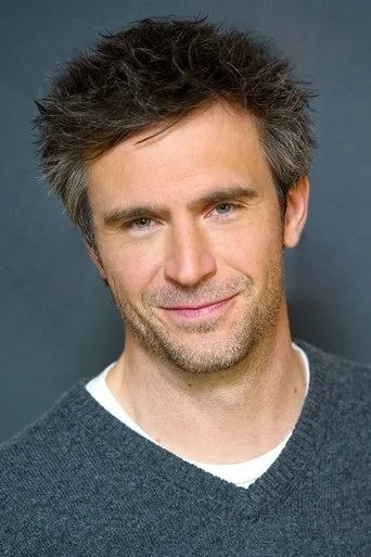 Chân dung Jack Davenport