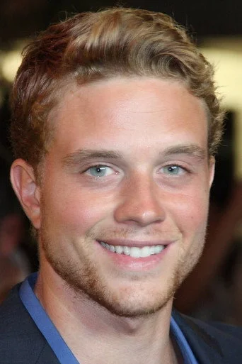 Chân dung Jonny Weston