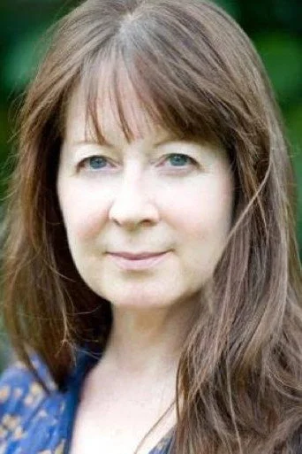 Chân dung Teresa Gallagher