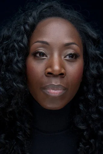 Chân dung Evelyn Duah