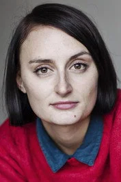 Chân dung Laura Elsworthy