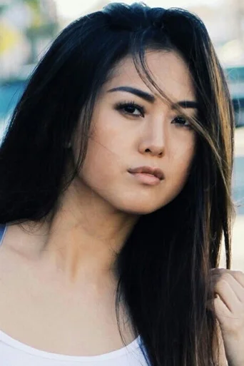 Chân dung Erika Fong
