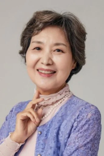 Chân dung Kwon Min-kyung