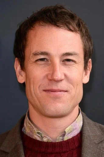 Chân dung Tobias Menzies