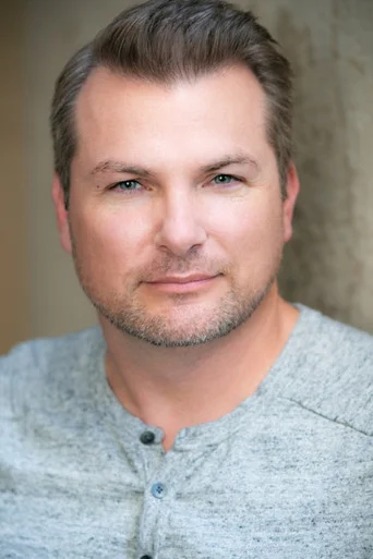 Chân dung Brad Hawkins