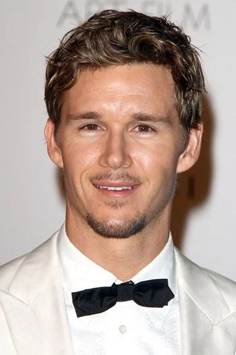 Chân dung Ryan Kwanten