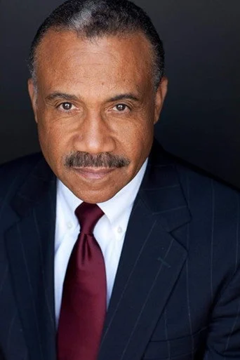 Chân dung Reggie Baker