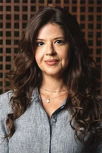 Chân dung Mariana Santos