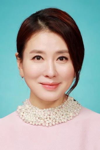 Chân dung Lee Il-hwa