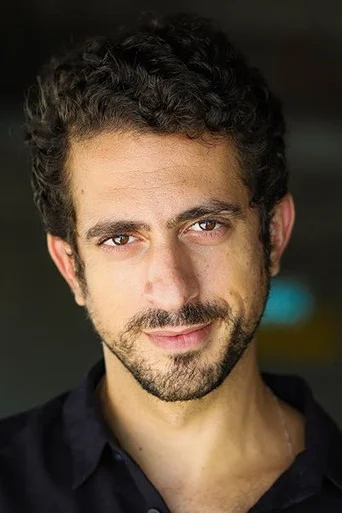 Chân dung Gil Cohen