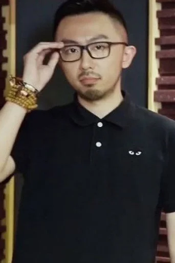 Chân dung Wei Chao