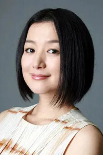 Chân dung Kyoka Suzuki