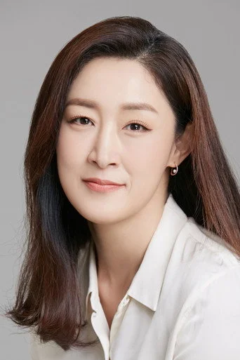 Chân dung Kim Sun-hoa