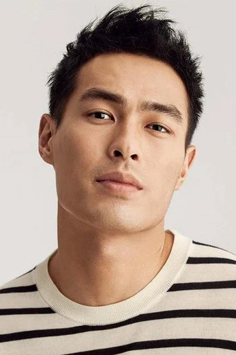 Chân dung Tony Yang