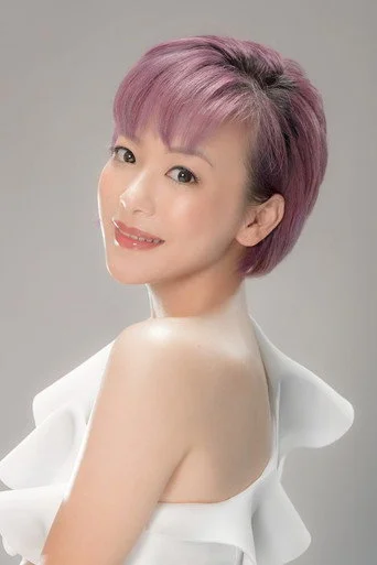 Chân dung Winnie Leung Man-Yee
