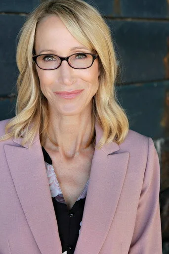 Chân dung Nikki Tyler-Flynn