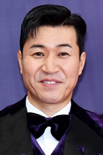 Chân dung Kim Jong-min
