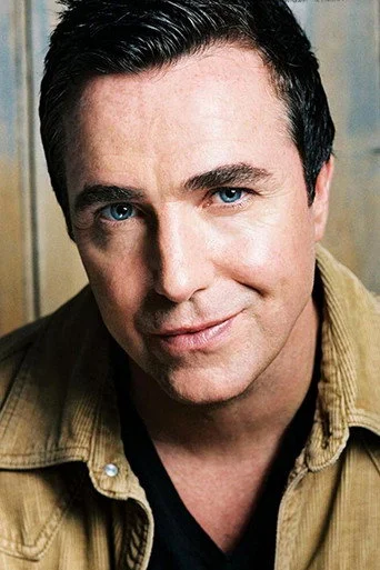 Chân dung Paul McGillion