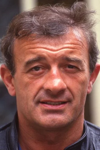 Chân dung Yves Afonso
