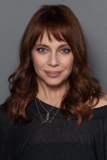 Chân dung Melinda Clarke