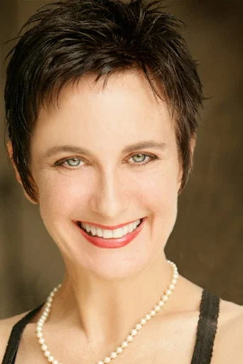 Chân dung Lia Sargent