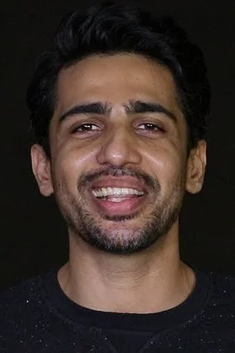 Chân dung Gulshan Devaiah