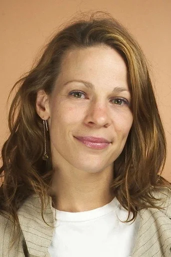 Chân dung Lili Taylor