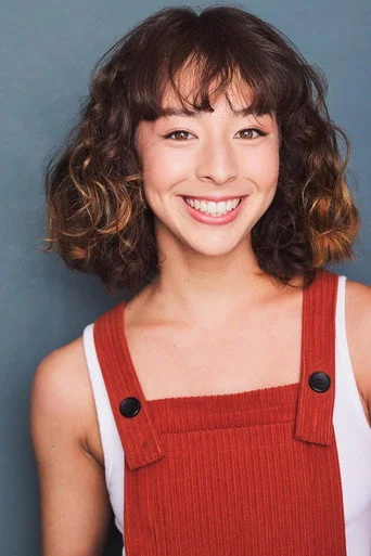 Chân dung Aubrey Anderson-Emmons