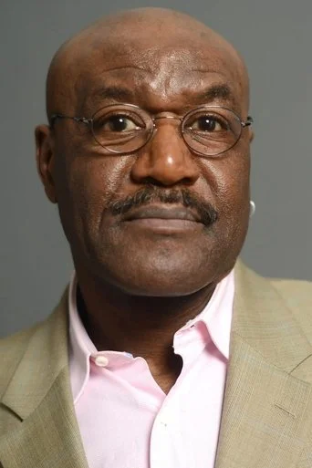 Chân dung Delroy Lindo