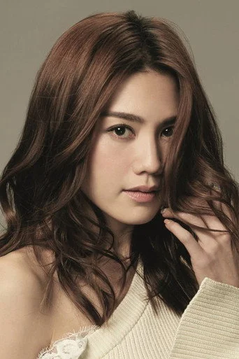 Chân dung Chrissie Chau Sau-Na