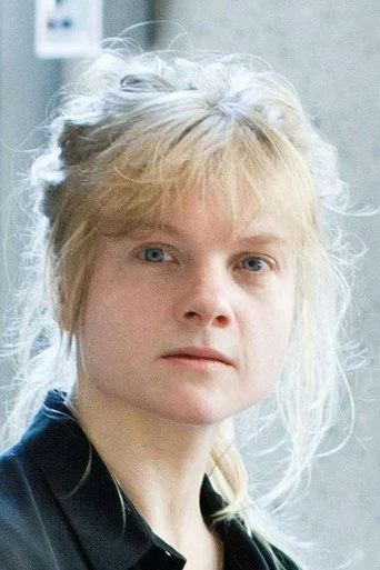 Chân dung Anne-Lise Heimburger