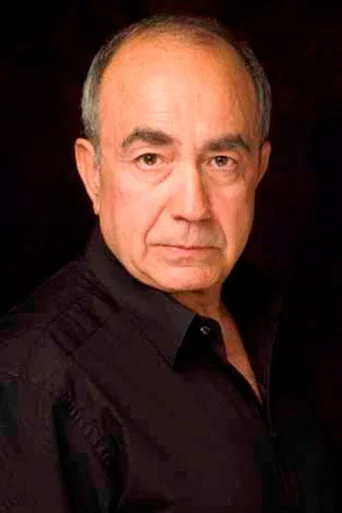 Chân dung Mario Martín