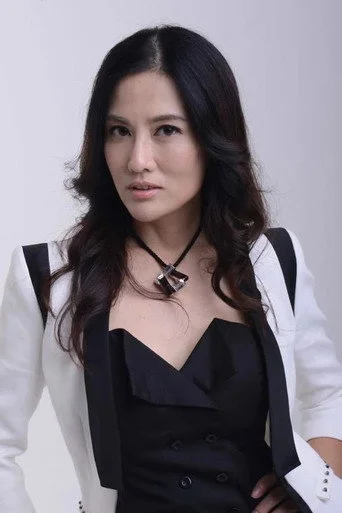 Chân dung Tong Tong