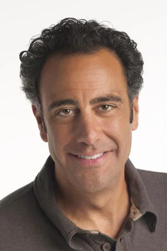 Chân dung Brad Garrett