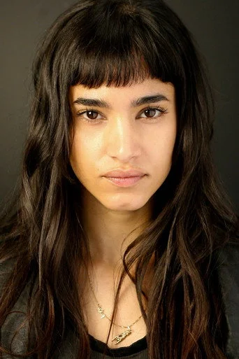 Chân dung Sofia Boutella