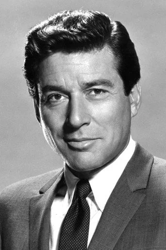 Chân dung Efrem Zimbalist Jr.