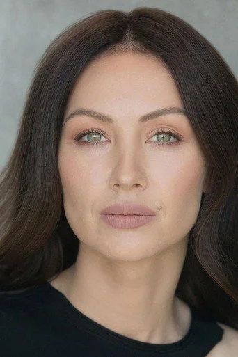 Chân dung Kristina Poli