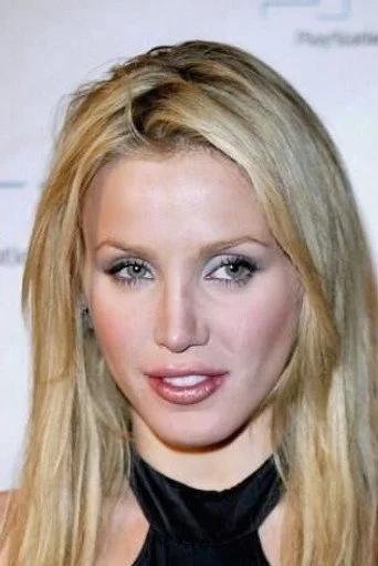 Chân dung Amanda Swisten