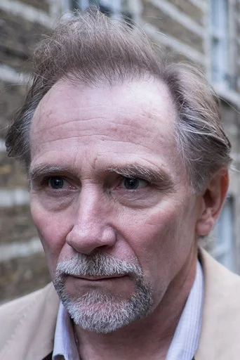 Chân dung Danny Webb