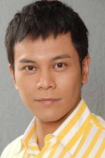 Chân dung Lee Tin-Cheung