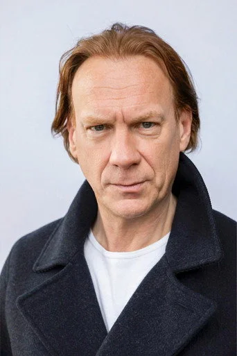 Chân dung Shaun Dingwall