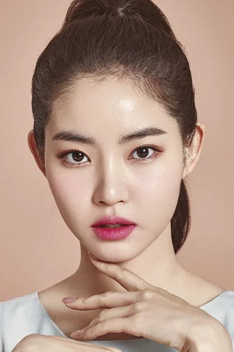 Chân dung Hwang Seung-eon