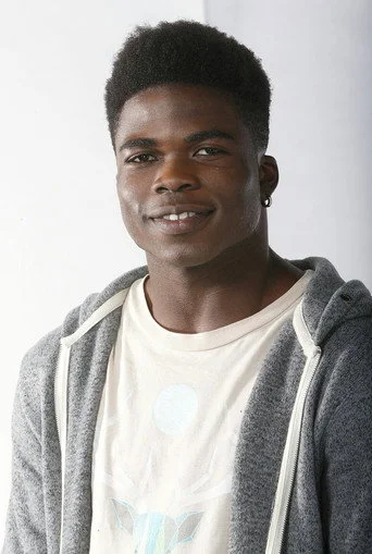 Chân dung Akiel Julien