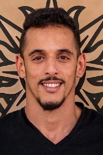 Chân dung Anis Messabis