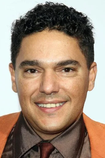 Chân dung Nicholas Turturro
