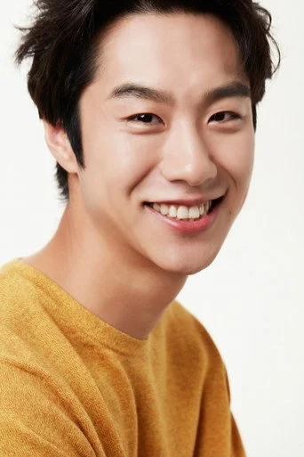 Chân dung Sim Hee-seop