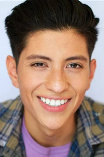 Chân dung Andrew Steven Hernandez