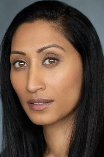 Chân dung Karishma Navekar