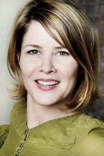 Chân dung Laura Poe